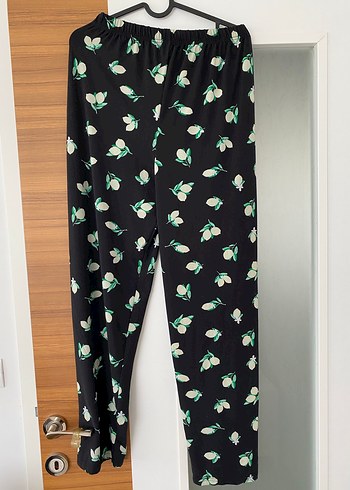 Siyah Yeşil Desenli Rahat Kadın Pijama- M-L beden - Görsel 2