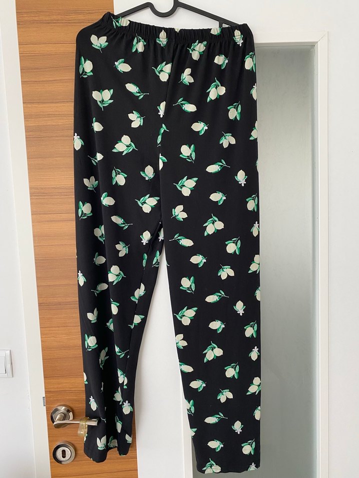 Siyah Yeşil Desenli Rahat Kadın Pijama- M-L beden - Görsel 2