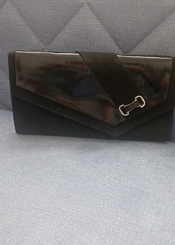 Siyah Parlak Deri Tokalı Kadın Clutch Çanta - Görsel 3