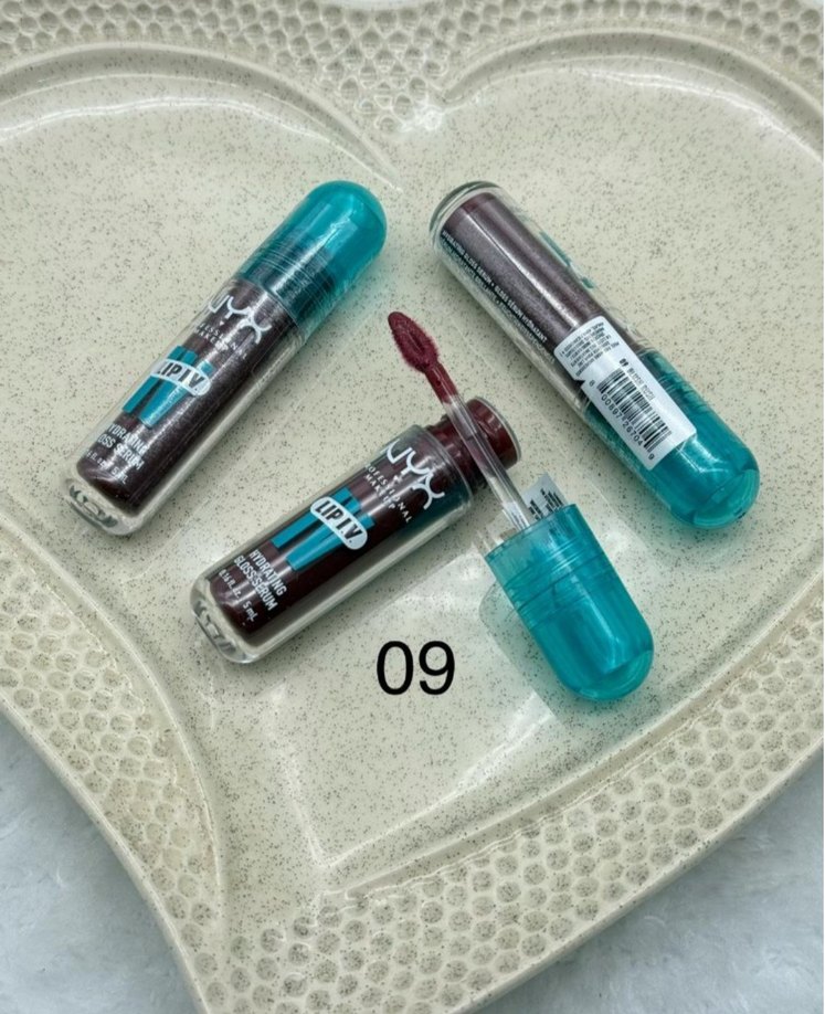 Canlı Kırmızı Renkli Dudak Parlatıcısı 07 - Görsel 5