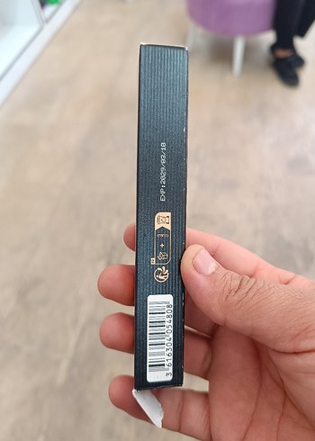 Gucci Maskara - Koyu Renk - Görsel 3