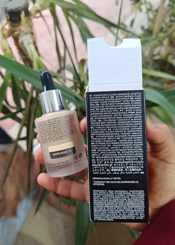 KIKO Milano Liquid Skin Fondöten 30 ml, Açık Bej - Görsel 2