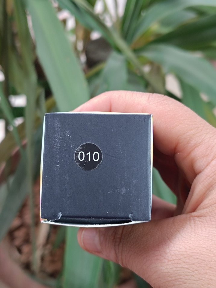 Catrice HD Sıvı Kapatıcı Fondöten 30ml - Görsel 3