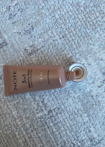 NOTE 3in1 BB Krem SPF50 Bej - Görsel 3