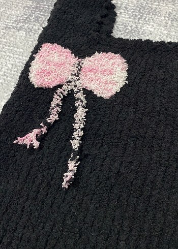 Kız Çocuk Siyah Nakışlı Triko Yelek - Görsel 2