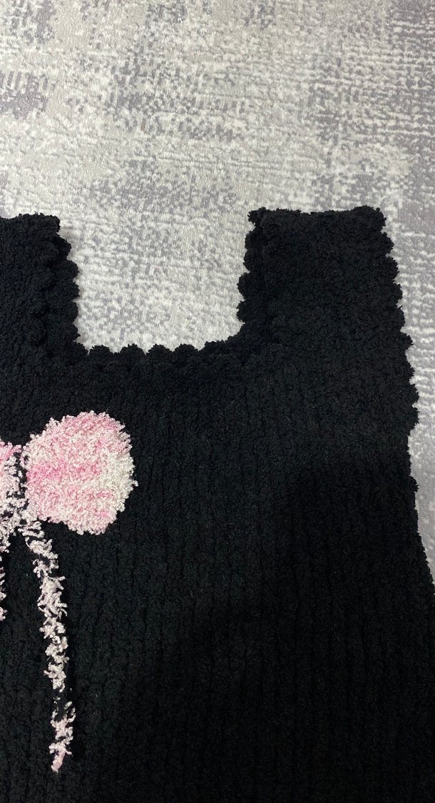 Kız Çocuk Siyah Nakışlı Triko Yelek - Görsel 3