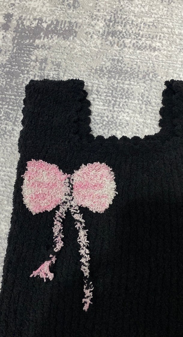 Kız Çocuk Siyah Nakışlı Triko Yelek - Görsel 4