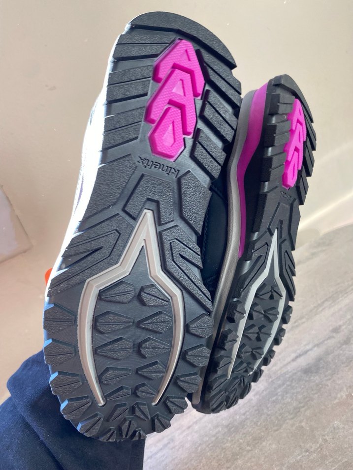 Mor Detaylı Bağcıklı Kadın Spor Ayakkabı - Görsel 4