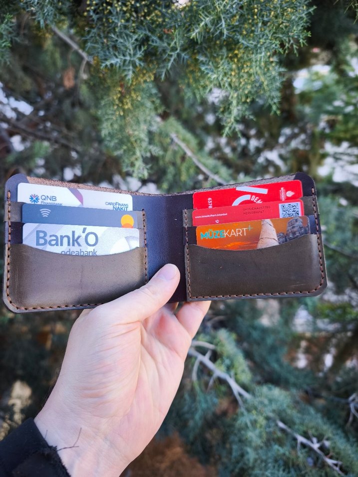 Koyu Kahverengi Minimalist Hakiki Deri El Yapımı Erkek Cüzdan - Görsel 3