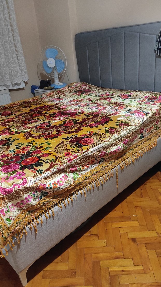 kadife  karyola örtüsü - Görsel 4