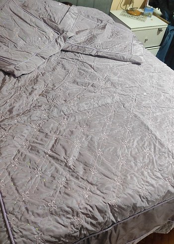 Nakışlı lilai Yatak Örtüsü - Görsel 7