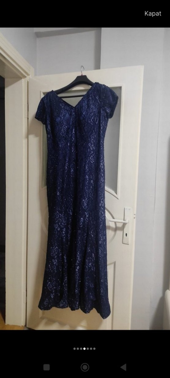 Lacivert Yılan Desenli Uzun tül Abiye Elbise - Görsel 4