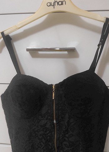 Siyah Nakışlı Straplez Midi Gotik Elbise - Görsel 2