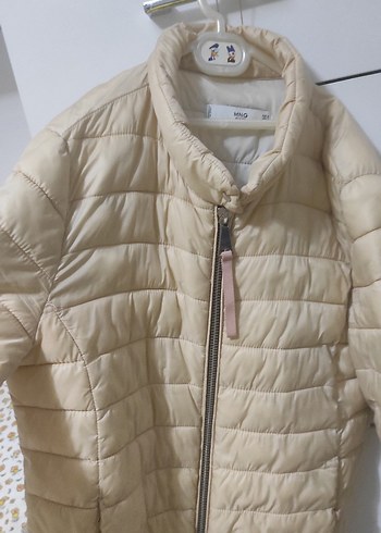 Bej Fermuarlı Kadın Kısa Kışlık Mont - Görsel 3