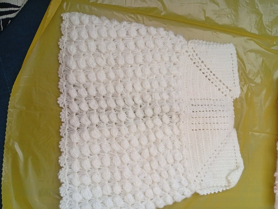 Beyaz Örgü kız - erkek  bebek yelek - Görsel 2