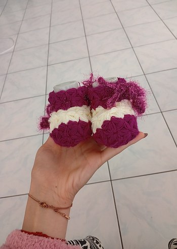 Mor Örgü Kız Bebek Patik - Görsel 2