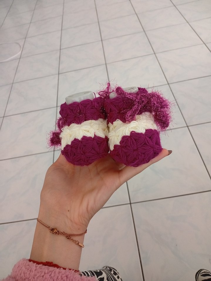 Mor Örgü Kız Bebek Patik - Görsel 2