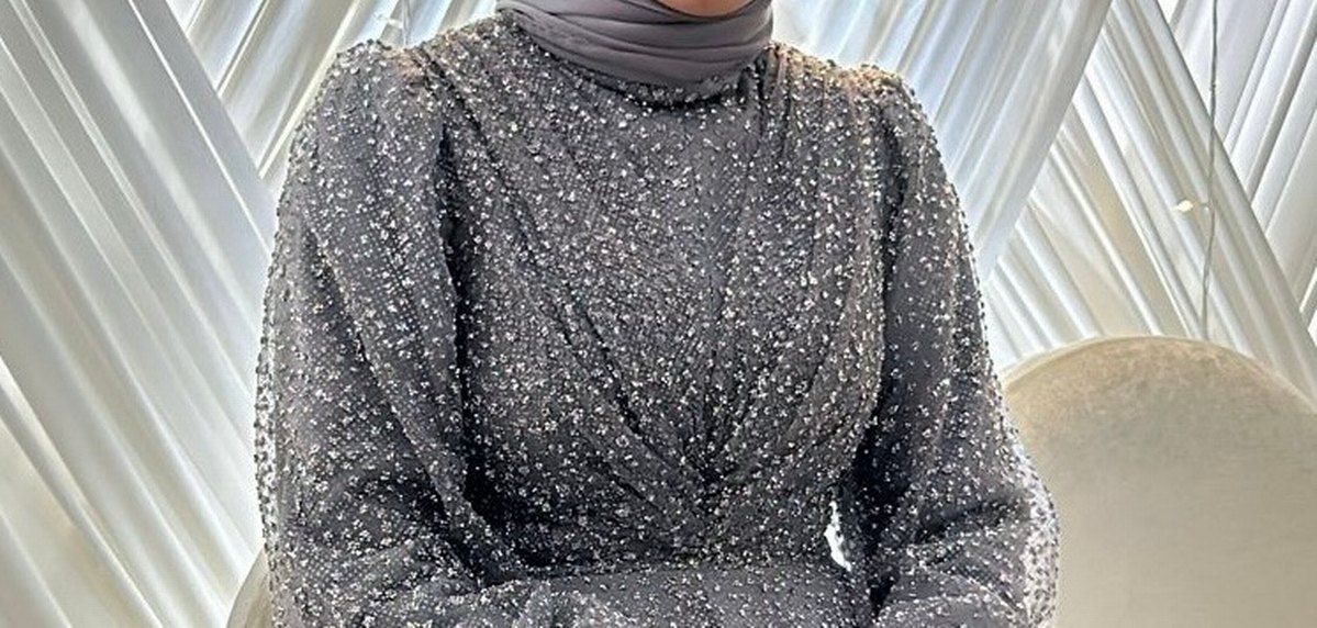 Gri Parıltılı Uzun Kadın Abiye Elbise - Görsel 2