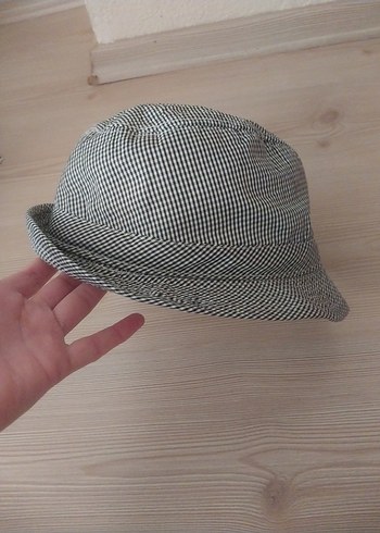 H&M Şapka