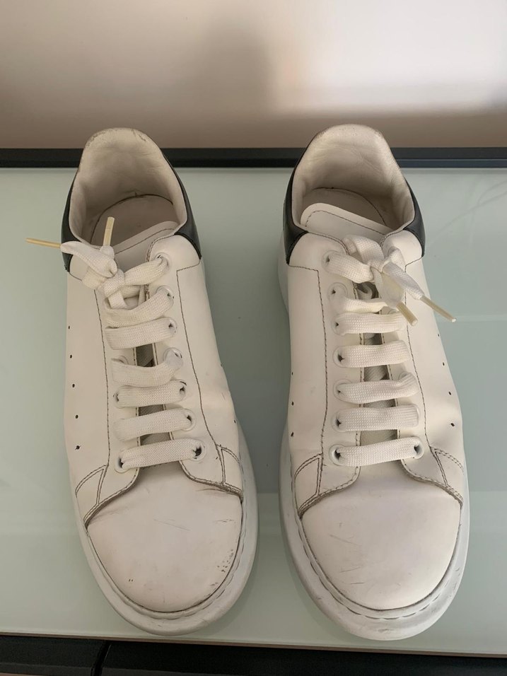 Beyaz Siyah Detaylı Kadın Sneaker - Görsel 5