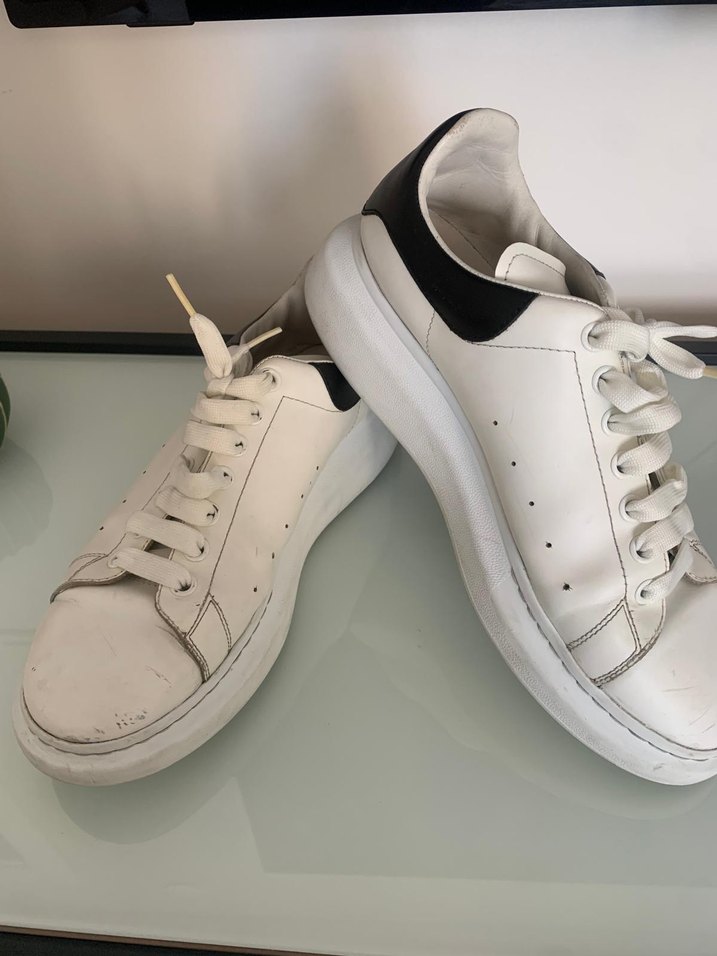 Beyaz Siyah Detaylı Kadın Sneaker - Görsel 2