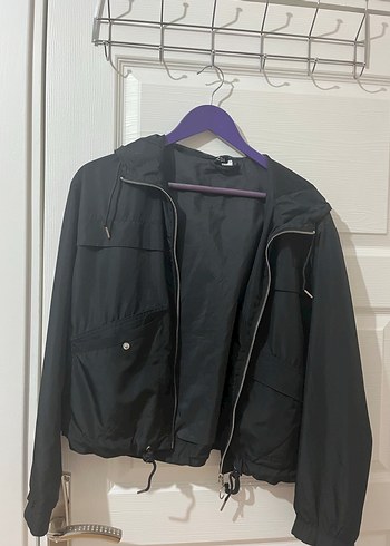 Drapeli Siyah Kapüşonlu Kadın Ceket - Görsel 2