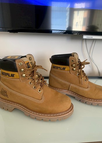 CAT TOSHI Kadın Süet Kahverengi Dolgu Topuk Bot - Görsel 3