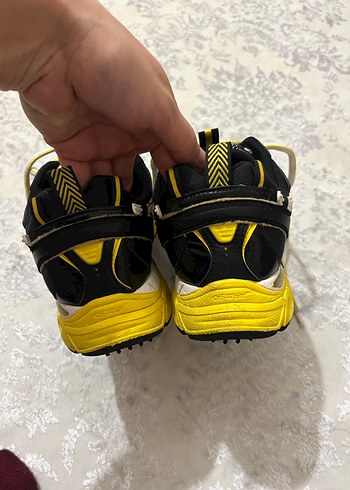 Sarı Detaylı Siyah Bağcıklı Spor Ayakkabı unisex - Görsel 7