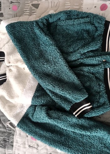 Turkuaz Gri Peluş Detaylı Kadın Ceket - Görsel 3