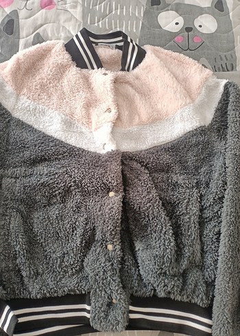 Gri Renkli Kadın Peluş Ceket - Görsel 2