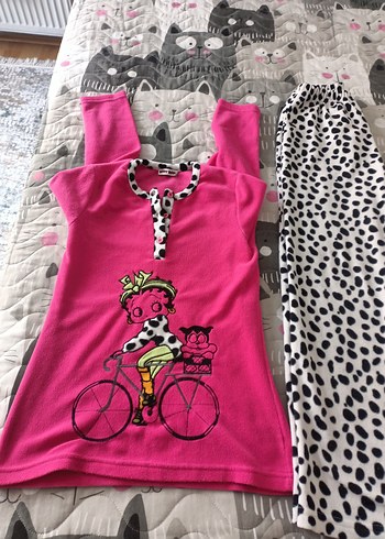 Pembe Baskılı Mini Kadın Pijama Takımı - Görsel 2