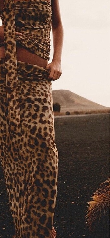 Orijinal zara leopar etek