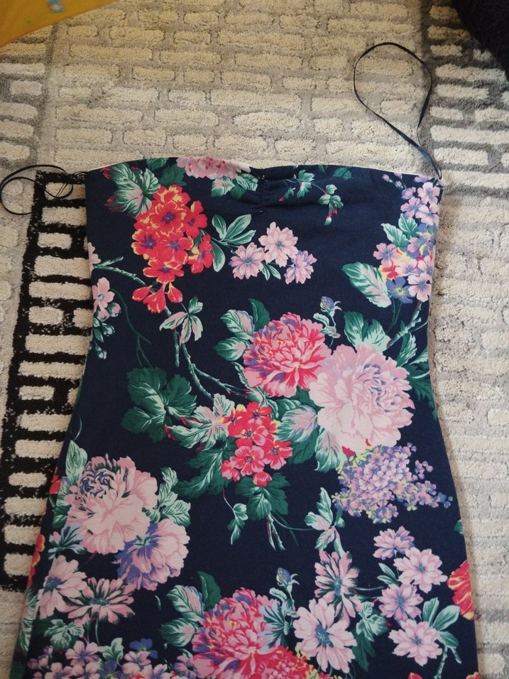 Çiçek Desenli Straplez kısa Kalem Elbise - Görsel 2