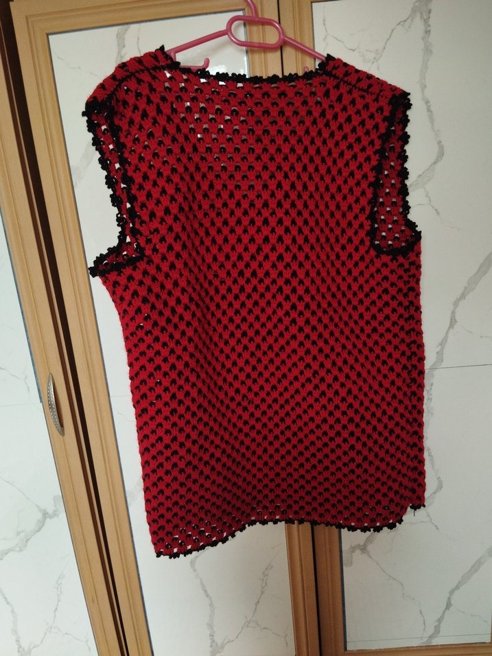 Kırmızı Örgü V Yaka Kadın Yelek - Görsel 3