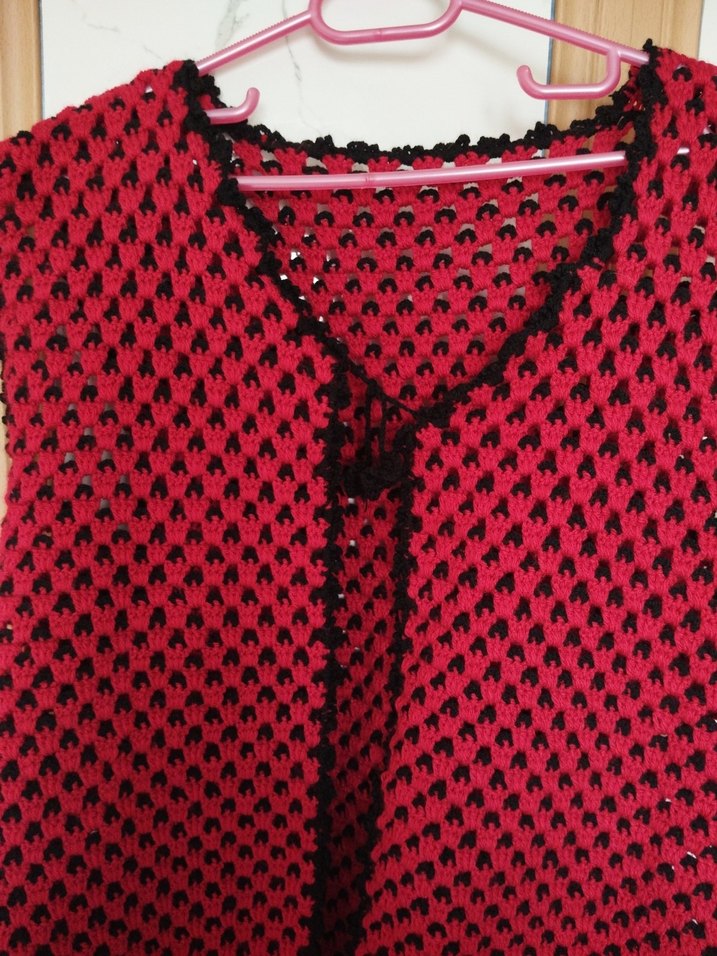 Kırmızı Örgü V Yaka Kadın Yelek - Görsel 2