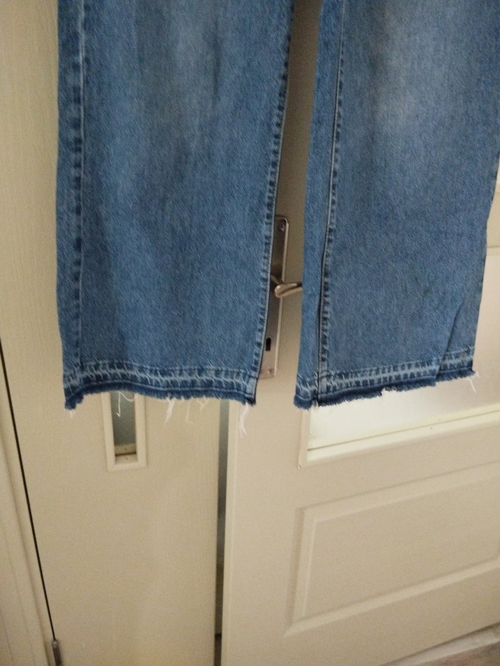 Kadın Mavi Bol Kesim Midi Kot Pantolon - Görsel 3