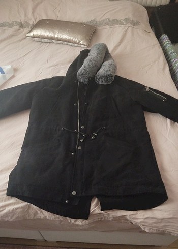 Siyah Gri Kürklü Rahat Kesim erkek mont - Görsel 2