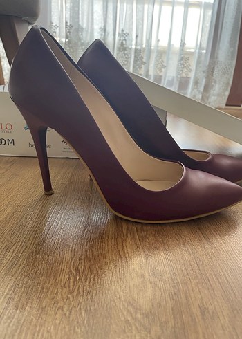 Bordo Deri Stiletto Topuklu Kadın Ayakkabı