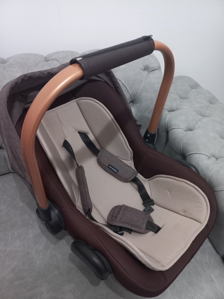 Kahverengi ve Krem Bebek Oto Koltuğu / Puset - Görsel 2