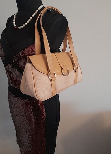 Elizabeth ardından çanta - Görsel 3