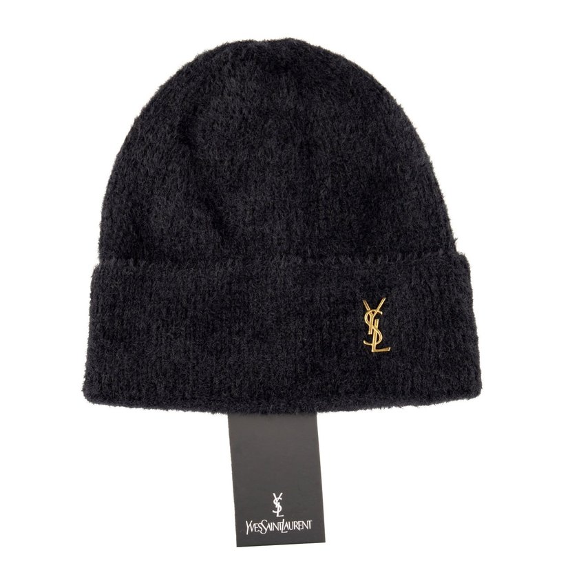 Beyaz Kürklü Kadın Bere - Yves Saint Laurent - Görsel 5