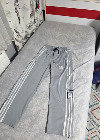 Adidas m