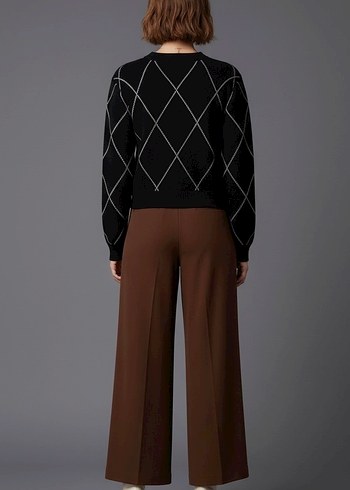 Fiyonk Detaylı Baklava Desenli Kazak - Görsel 4