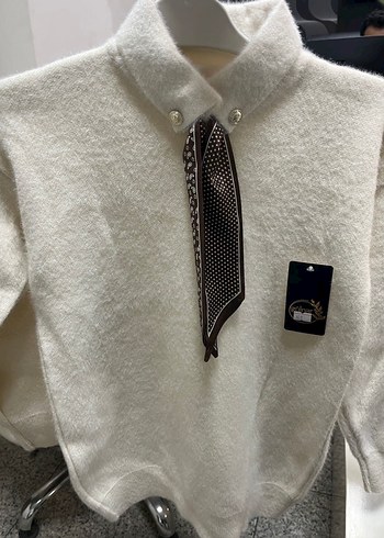 Beyaz Örgü Halter Yaka Kadın Kazak - Görsel 2