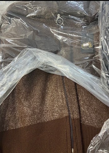 Kadın Kahverengi Parlak Triko Hırka - Görsel 3