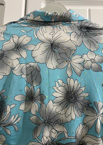 38 Beden Çiçek Desenli Mavi Kadın Blazer Gömlek