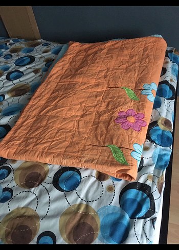 İçi dolgulu yatak örtüsü - Görsel 6