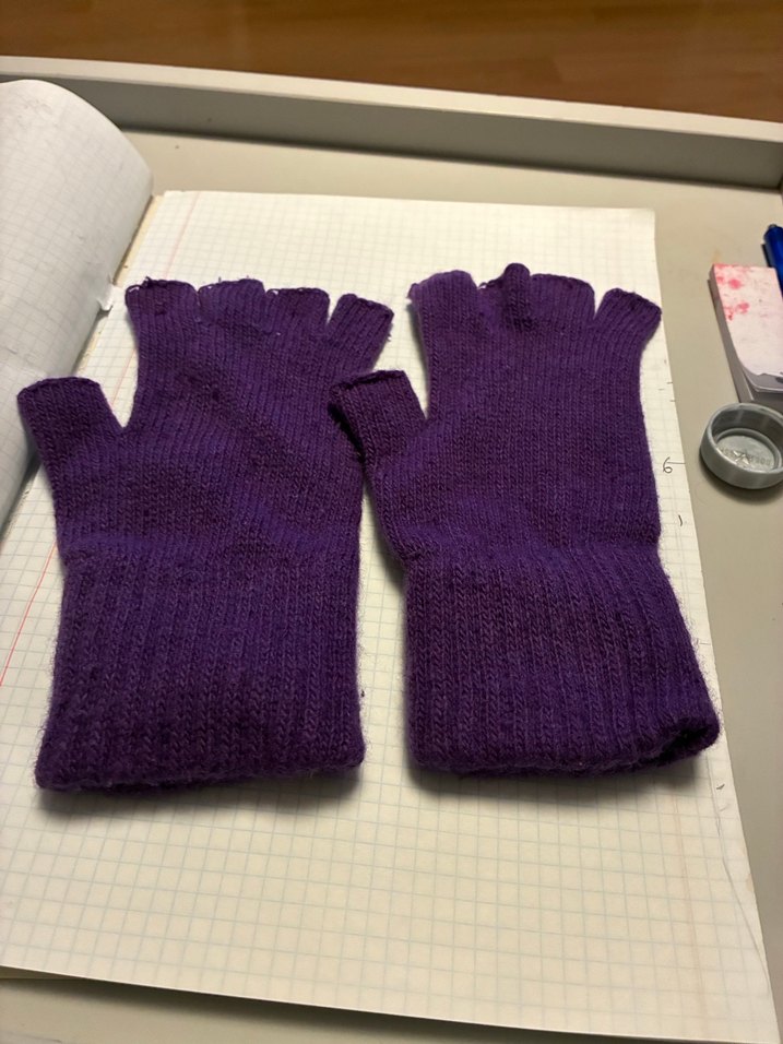 Mor Örgü Parmaksız Kadın Eldiveni - Görsel 2