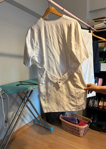 Düğmeli V Yaka Keten Midi Kadın Gömlek - Görsel 2