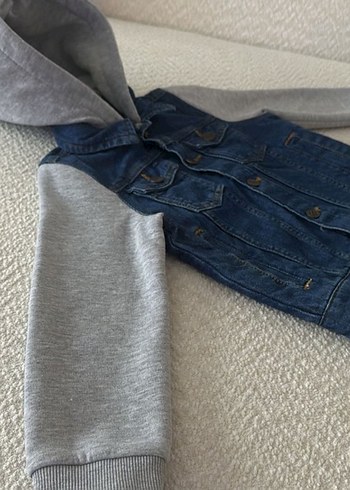 7 Yaş Beden gri Renk Kapüşonlu Gri Denim Erkek Çocuk Ceket